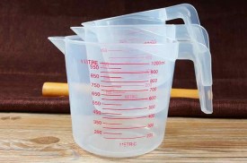 Jarra medidora 1000cc plastica (4).jpg